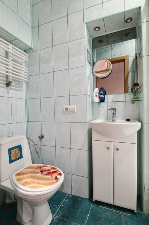 Apartamenty Lesi Ukrainky 17 Λβιβ Εξωτερικό φωτογραφία
